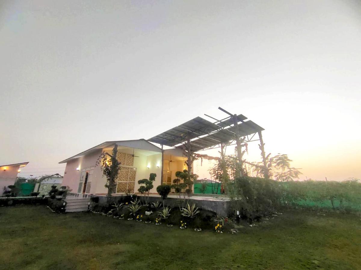 Shaw Estate-Farm House For A Small Parties-Jp Farm Greater Noida Bagian luar foto