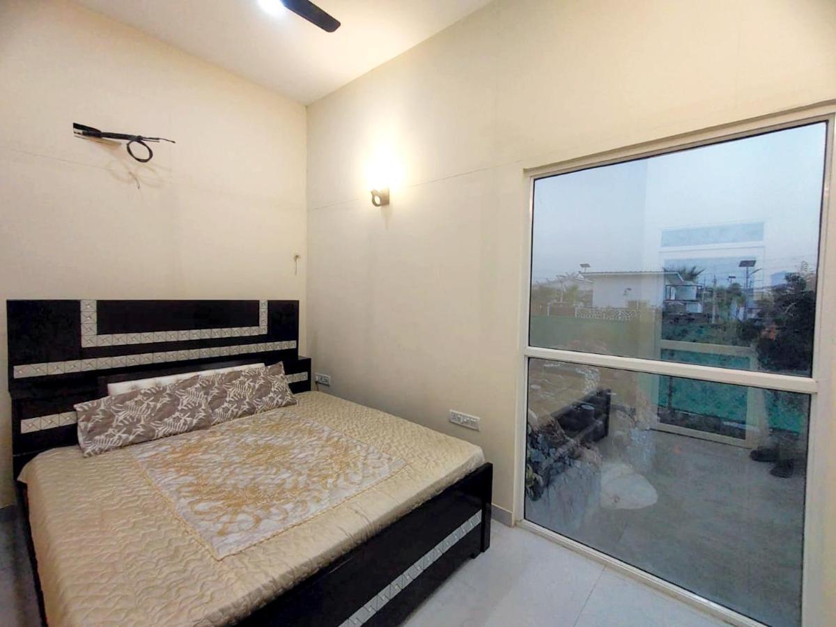 Shaw Estate-Farm House For A Small Parties-Jp Farm Greater Noida Bagian luar foto